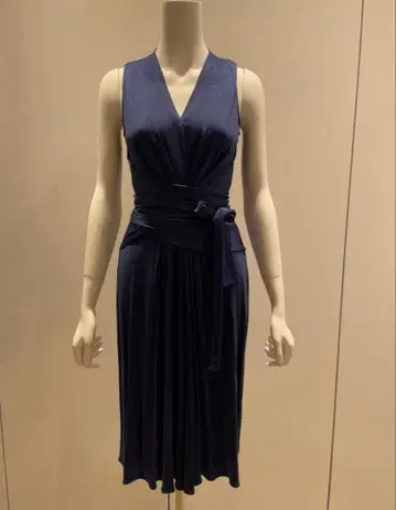 issa London 실크 원피스