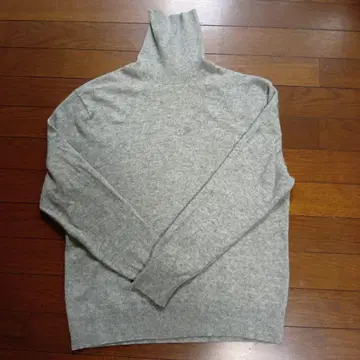 UNIQLO 캐시미어 터틀넥 스웨터 XL
