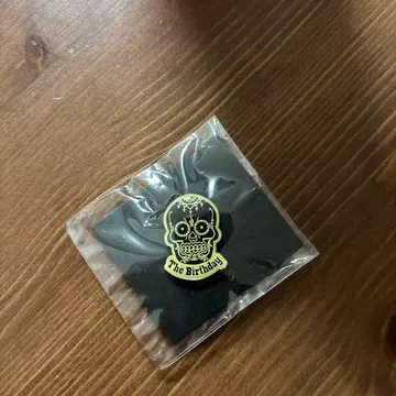 The Birthday 스컬 배지 블랙