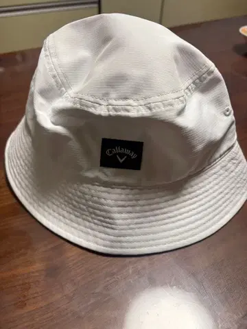 Callaway 버킷햇 화이트