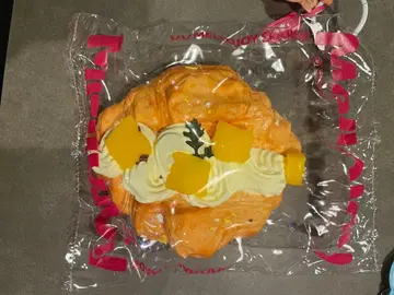 Mellojoy 애프터눈 티 망고 크루아상