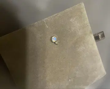 ete 오팔 귀걸이 양쪽용 한쪽만