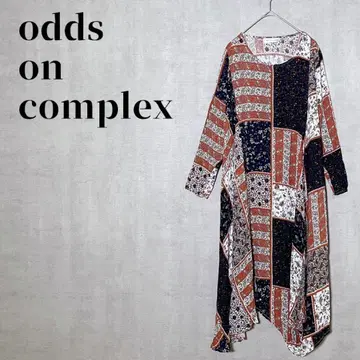 오즈온컴플렉스 패치워크 프린트 원피스 네이비 x 오렌지