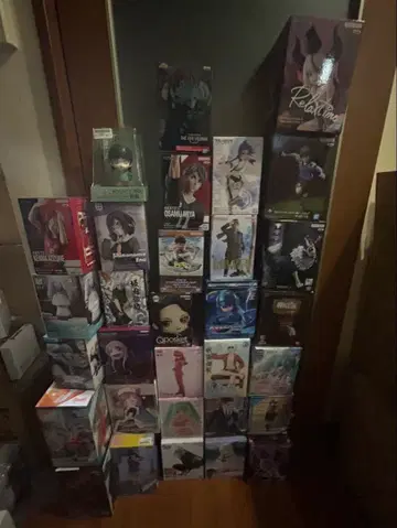 프라이스 피규어 세트