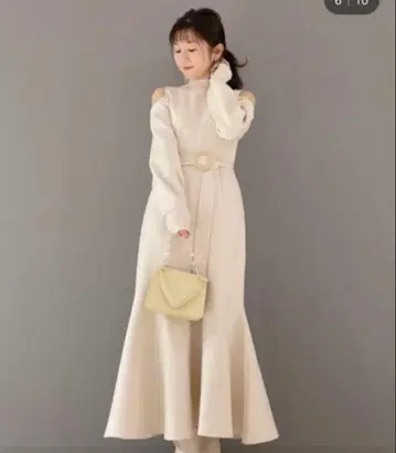 MERCURYDUO 오픈 숄더 머메이드 니트 원피스