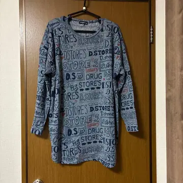 드럭 스토어즈 얇은 소재 속기모 티셔츠