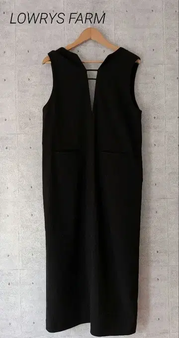 LOWRYS FARM 로리즈팜 멀티Way 점프 스커트 블랙