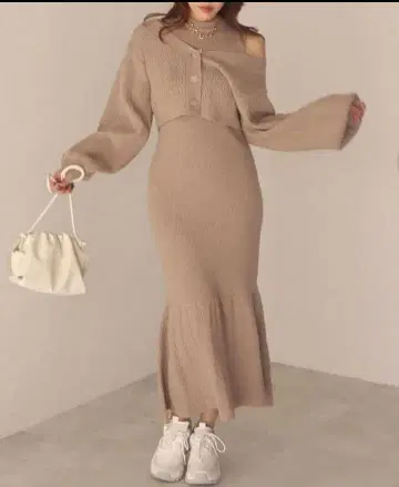 ROYAL PARTY 슬리브리스 머메이드 원피스 (가디건 미포함)