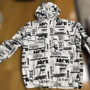 Jack Bunny 로고 프린트 후드 부착 자켓