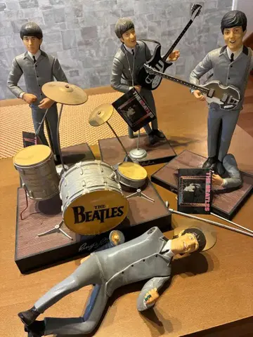 비틀즈 피규어 해밀턴제