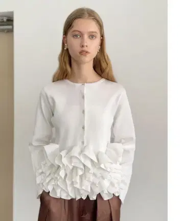 스완 가디건 프릴 가디건 안미누 ohga frene 페플럼