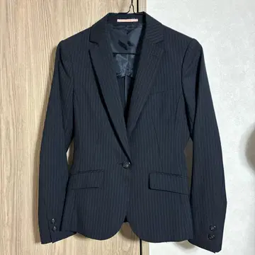 네이비 스트라이프 비즈니스 정장 상하의 세트