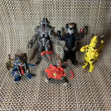 울트라맨 괴수 피규어 5체 세트