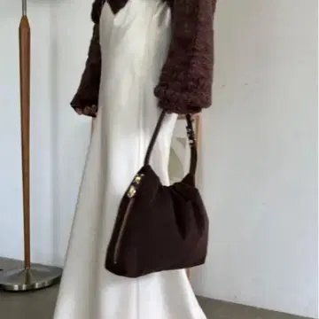 CAPRICIEUX LE'MAGE x gemeil 숄더백