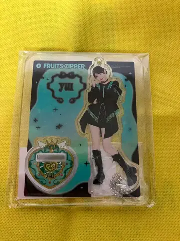 FRUITS ZIPPER 후루파 아크릴 스탠드 블랙 의상 사쿠라이 유이
