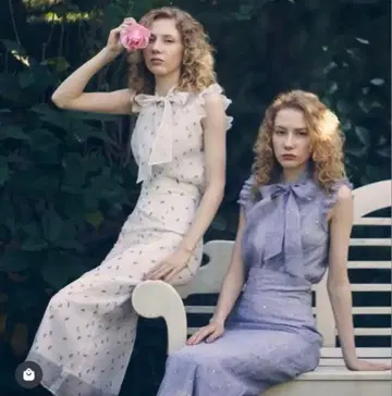 DEICY 미니 스팽글 플라워 셋업