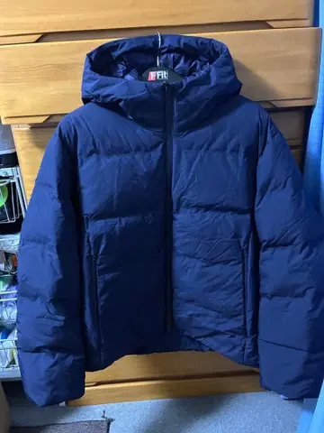 UNIQLO 심리스 다운 자켓 XXL