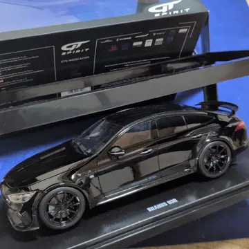GT SPRIT 1/18 BRABUS 930