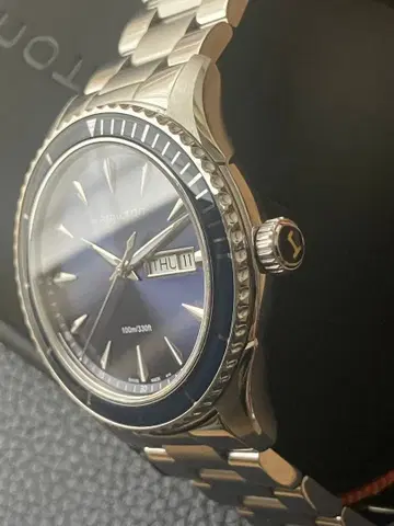 [ 깨끗함 ] 해밀턴 손목시계 씨뷰 데이데이트 H37551141