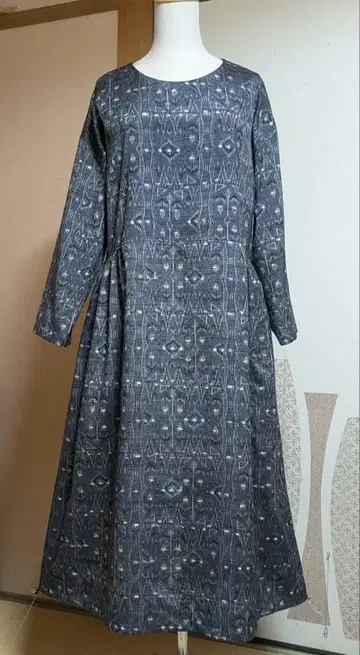 기모노 리메이크 견직물의 개더 원피스