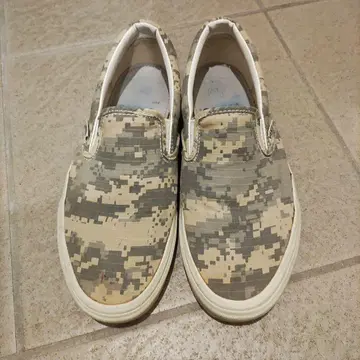 VANS 디지털 슬립온 콜라보