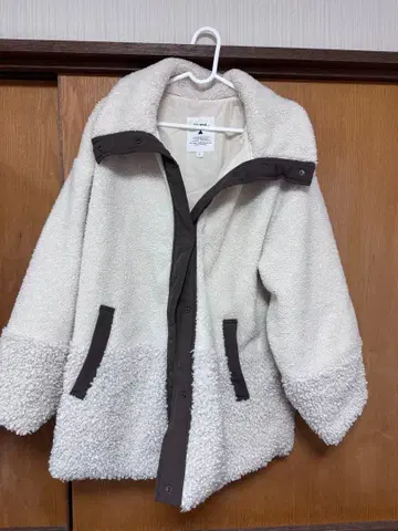 돌돌 보아 절개 자켓