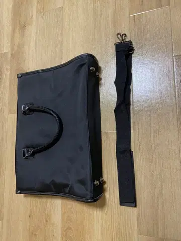 블랙 나일론 비즈니스 백 탈부착 가능 스트랩