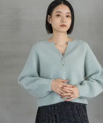 A part by CN 라쿤 네이비 가디건