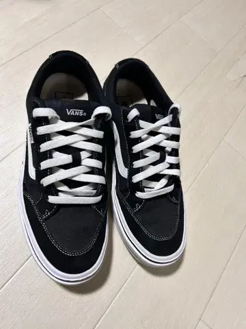 Vans 블랙/화이트 스니커즈