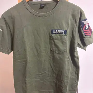 AVIREX T셔츠 M 사이즈