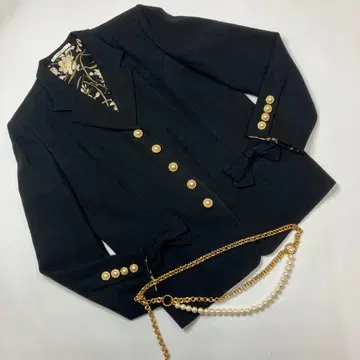 잉게보그 블랙 리본 장식 테일러드 자켓 + 체인 벨트 set