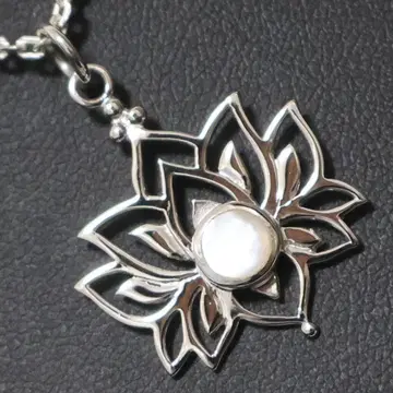 연꽃에 치유되는 엘레강트한 실버 매혹 실버 925 목걸이