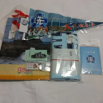 걸즈 앤 판처 걸판 굿즈 일괄