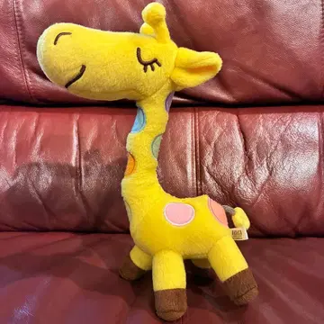 나나코 기린 세븐일레븐 봉제 인형 옐로우 컬러 M