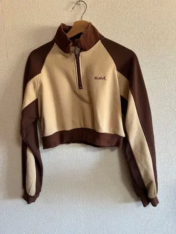 x-girl 하프 지퍼 크롭 맨투맨 베이지/브라운