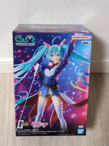 Gundam x Miku 하츠네 미쿠 피규어