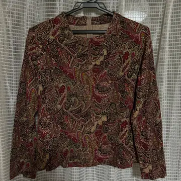 페이즐리 무늬 긴팔 캐주얼 상의