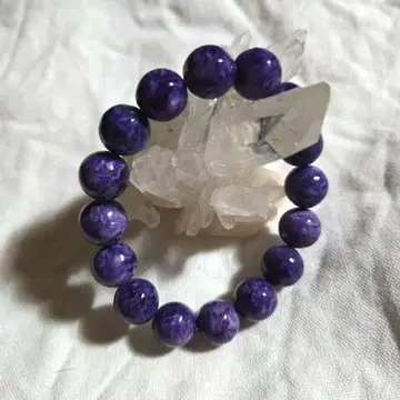 찰로아이트 실리카