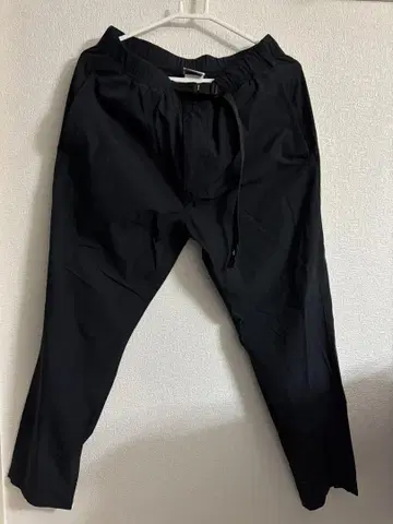 뉴발란스 블랙 팬츠 L 사이즈