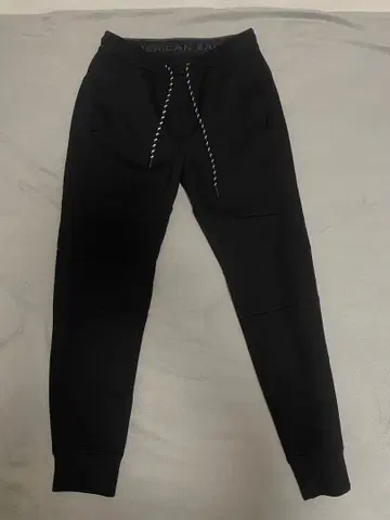 AMERICAN EAGLE 블랙 조거 팬츠 XS