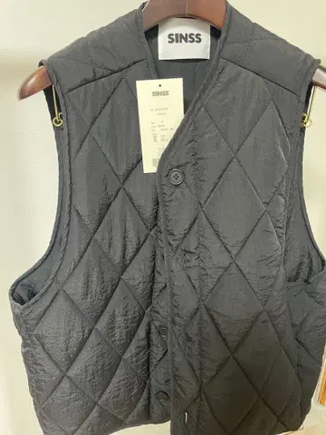 SINSS 블랙 퀼팅 베스트 M