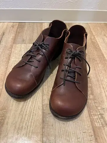 브라운 레이스업 슈즈