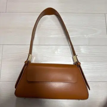 ZARA 브라운 숄더백