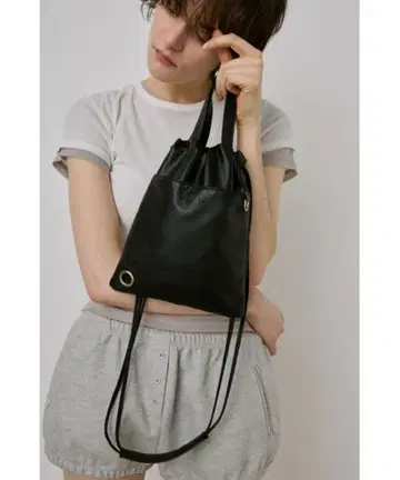 un/neu 아웃 포켓 복조리 미니 숄더 블랙