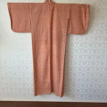 오렌지 계열 꽃무늬 코몬 단의