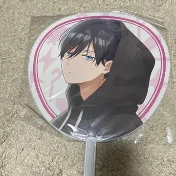 야마다 군과 lv999의 사랑을 하다 부채