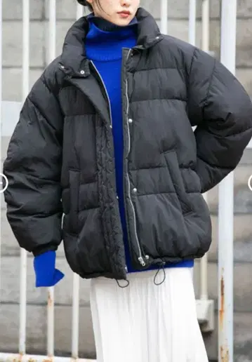 KBF 커브 슬리브 볼륨 패딩 자켓 블랙 검정 새상품급