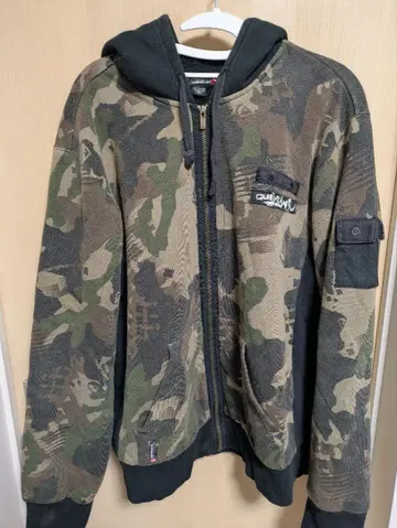 카모 패턴 후드 부착 집업 후드티 QUIKSILVER