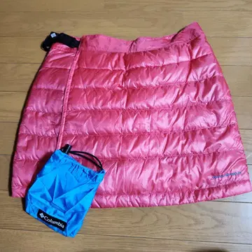 새상품급 컬럼비아 다운 스커트 티타늄 M 사이즈