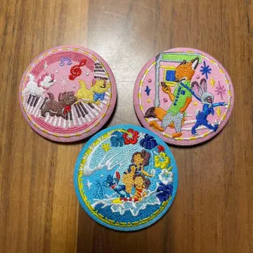 Disney Characters 자수 캔뱃지 비스킷 2 캔 배치